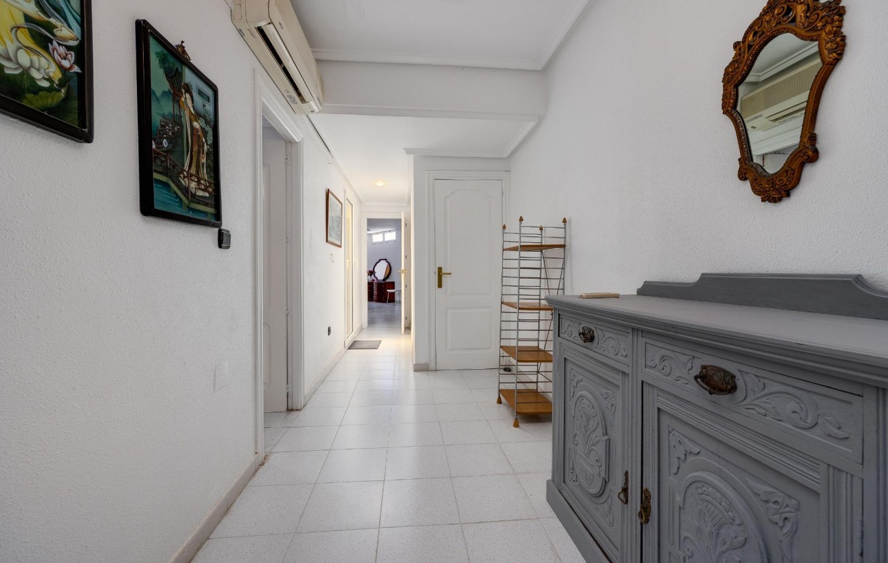 Sale - Bungalow - Torrevieja - Mar azul