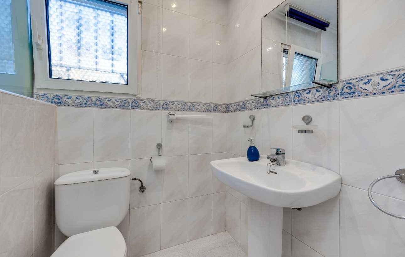 Sale - Bungalow - Torrevieja - Mar azul