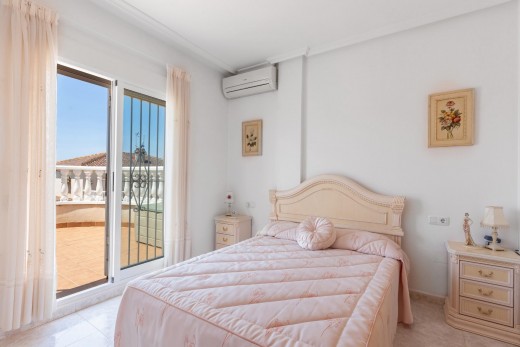 Resale - Radhus - Torrevieja - Aguas Nuevas