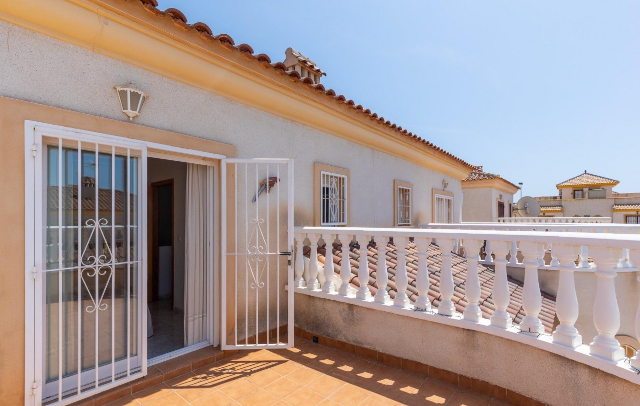 Resale - Radhus - Torrevieja - Aguas Nuevas