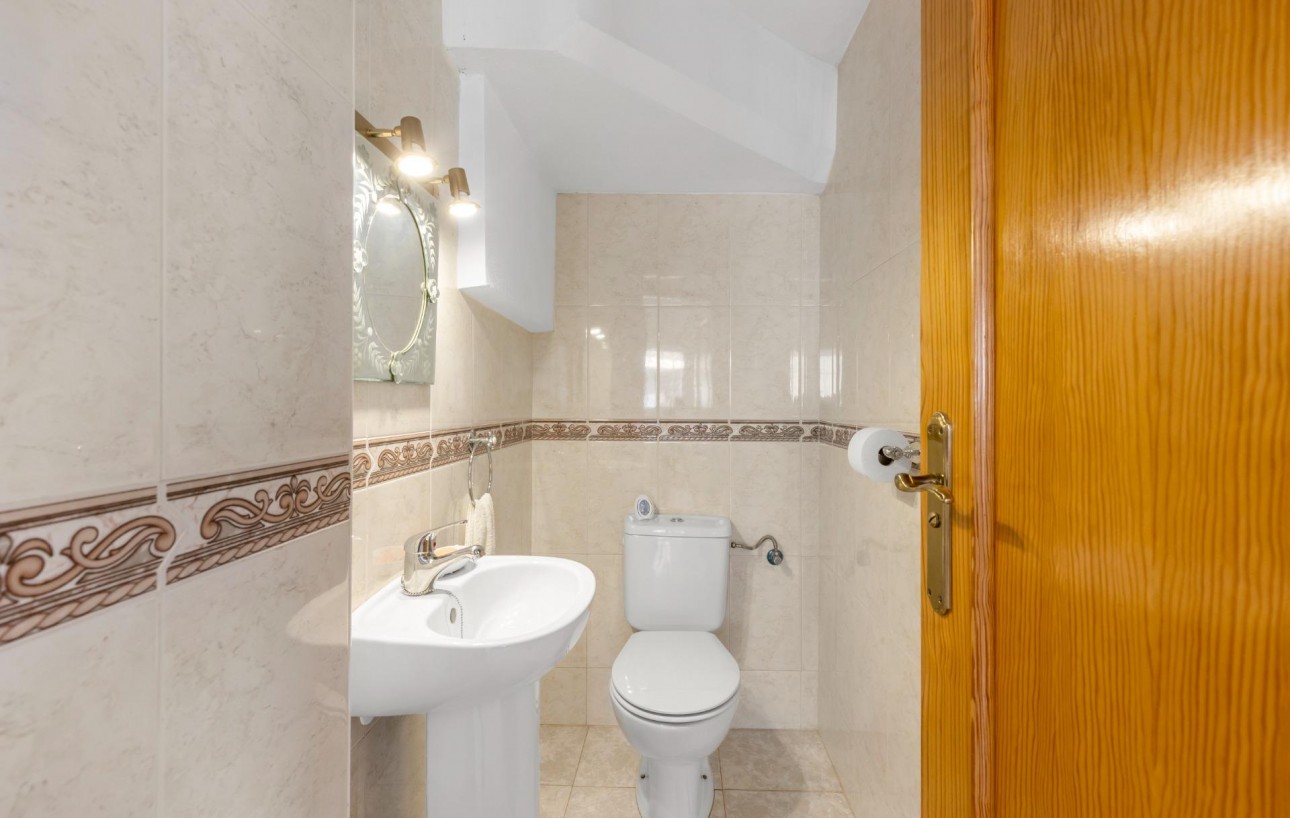 Resale - Radhus - Torrevieja - Aguas Nuevas