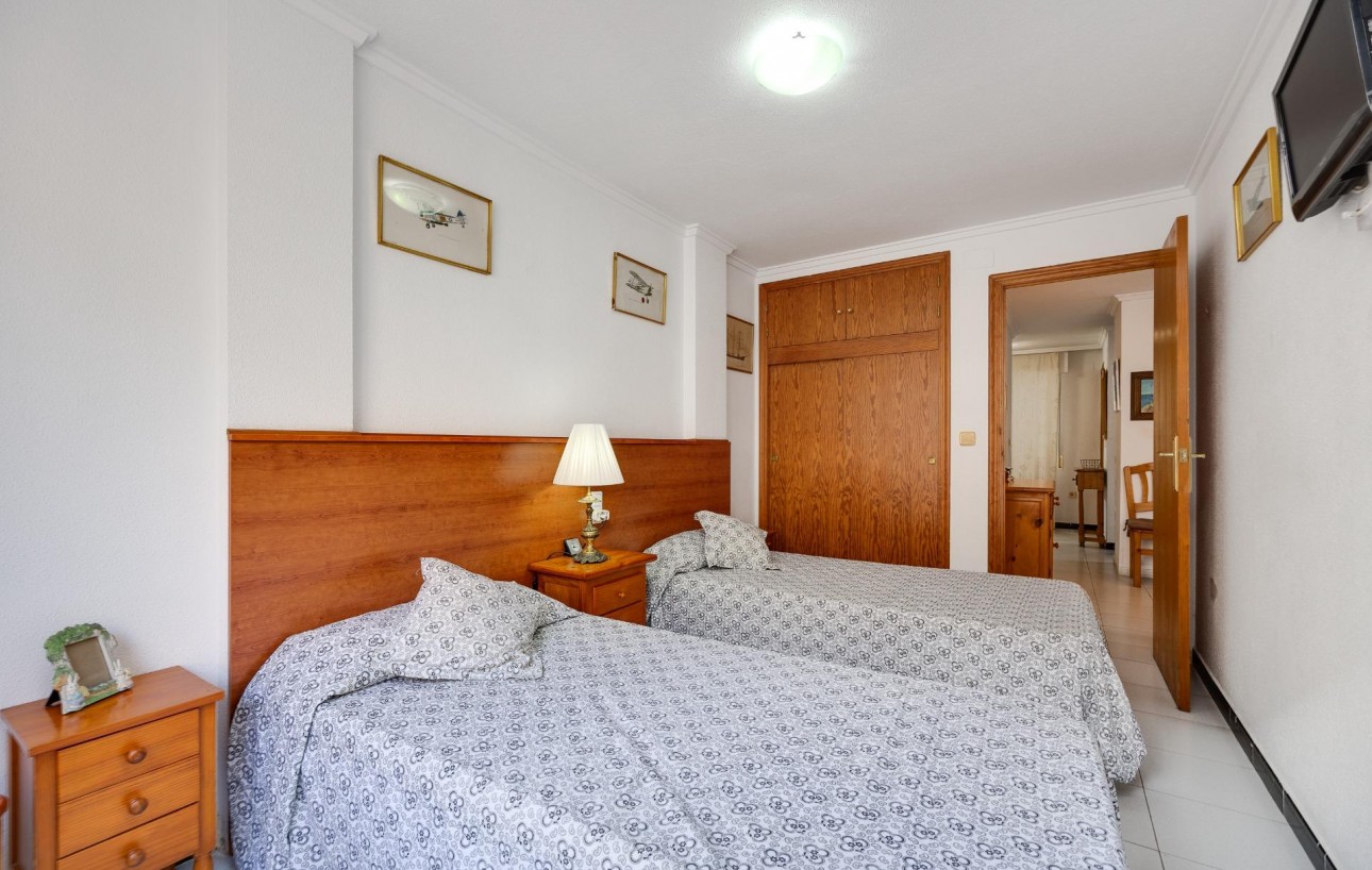 Venta - Apartamento - Torrevieja - Playa de los locos