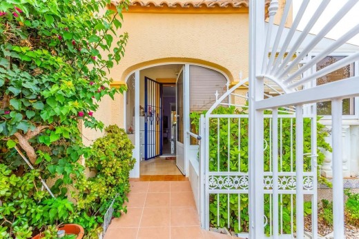 Venta - Chalet - Torrevieja - Los balcones