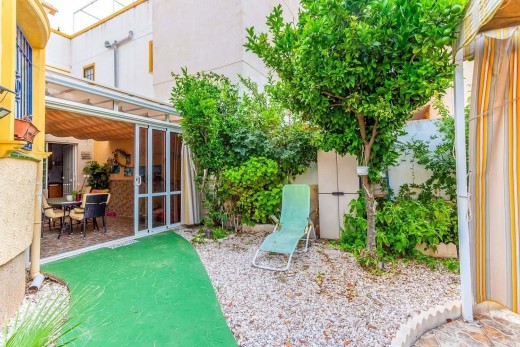 Venta - Chalet - Torrevieja - Los balcones