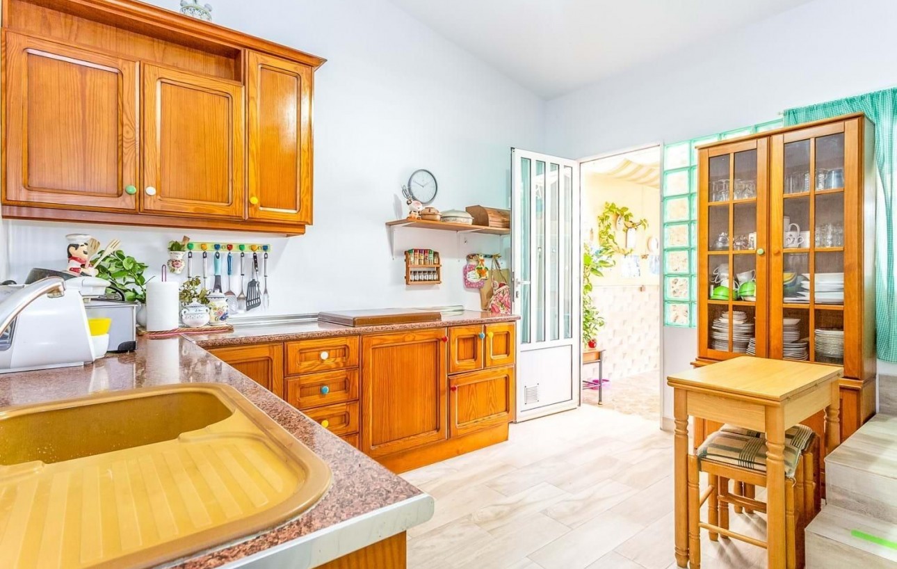 Venta - Chalet - Torrevieja - Los balcones