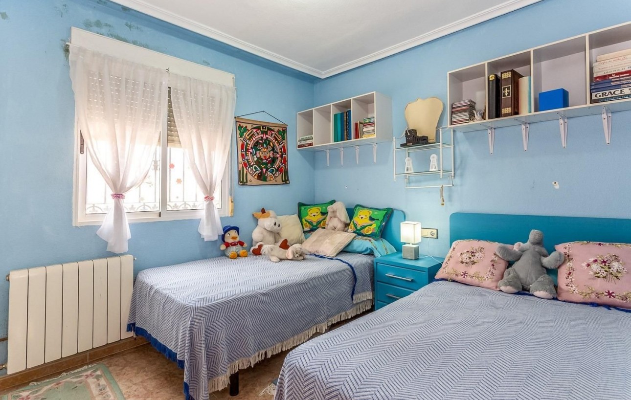 Venta - Chalet - Torrevieja - Los balcones