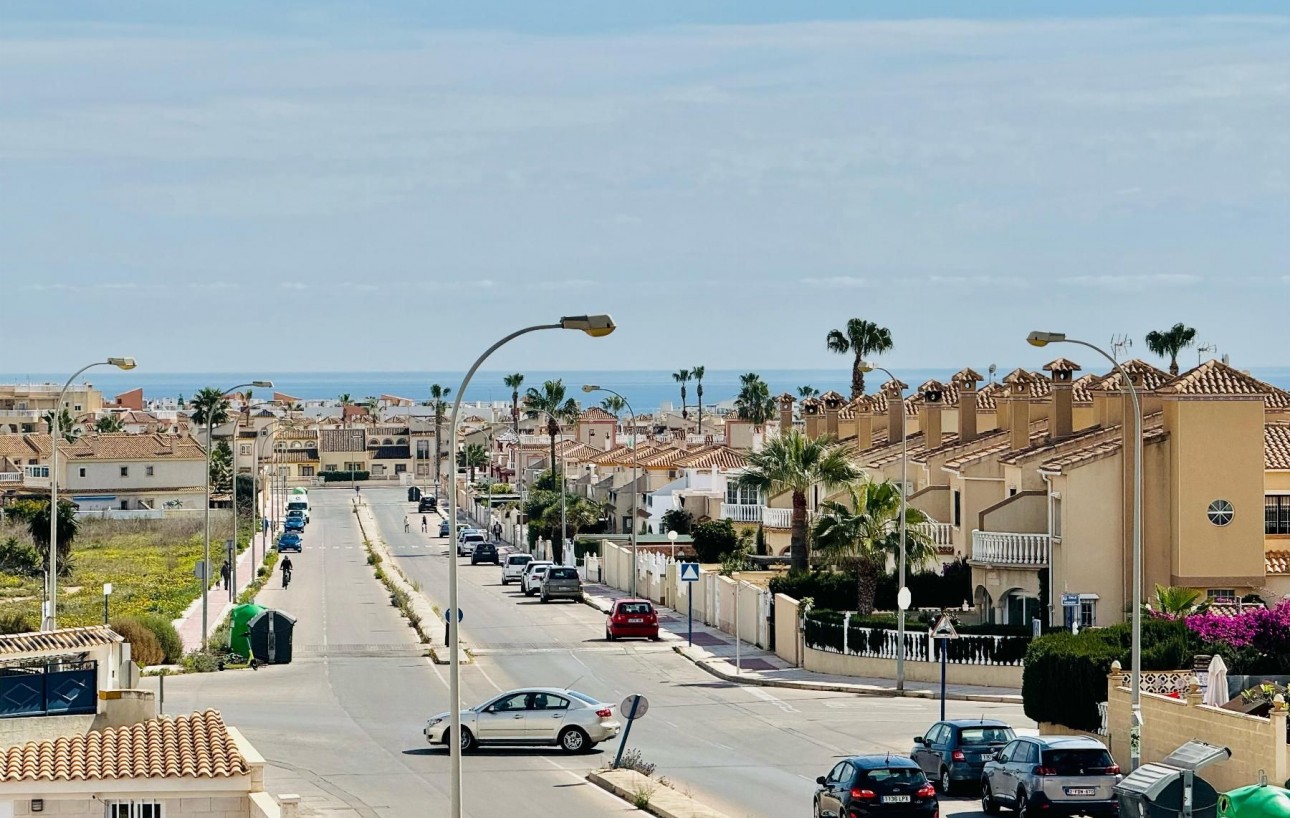 Venta - Chalet - Torrevieja - Los balcones