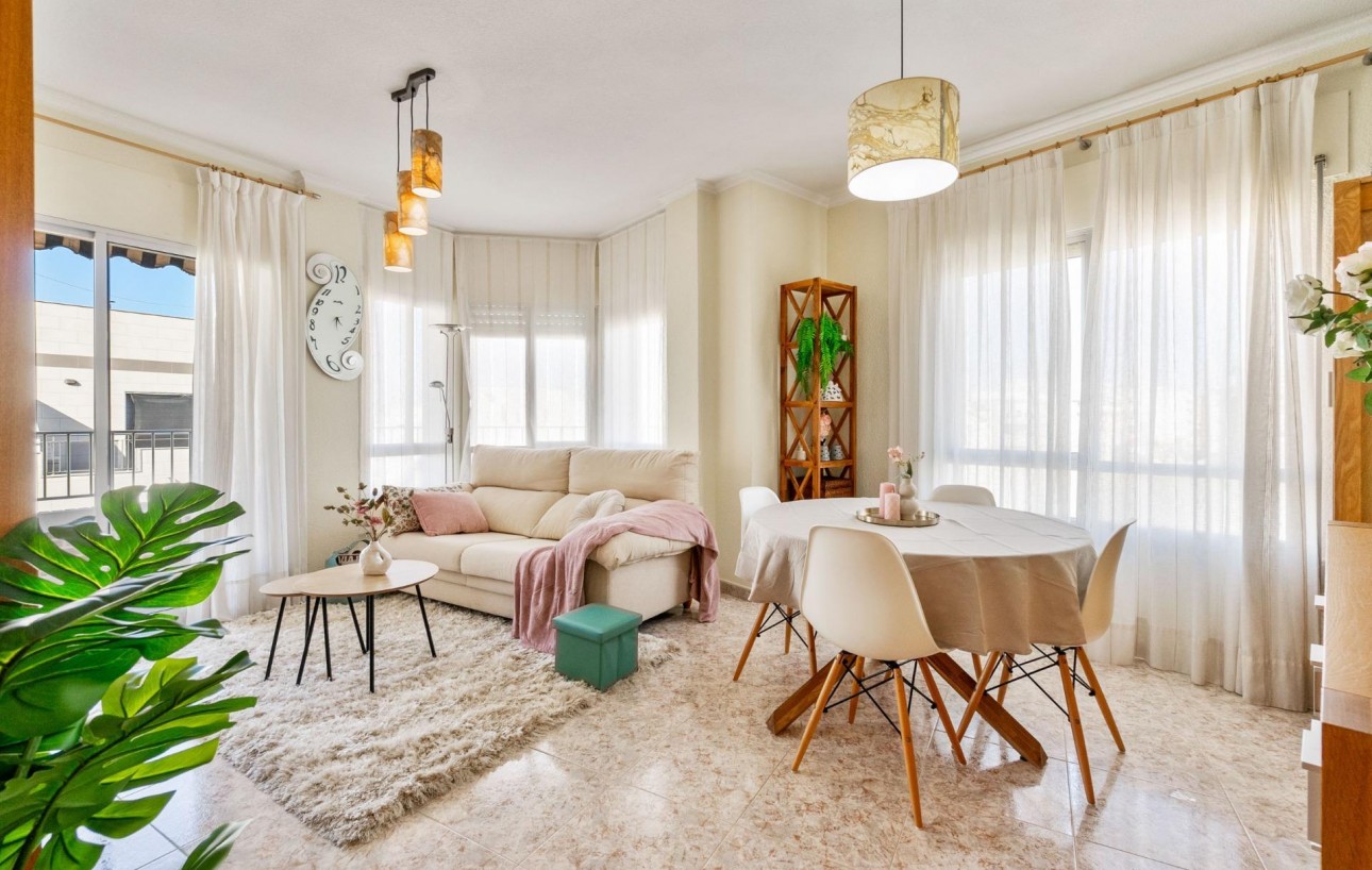 Venta - Apartamento - Torrevieja - torrevieja