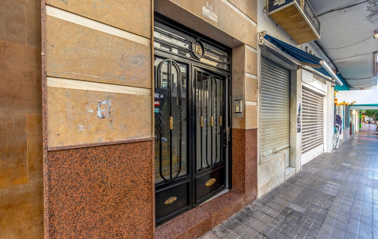 Venta - Apartamento - Torrevieja - torrevieja