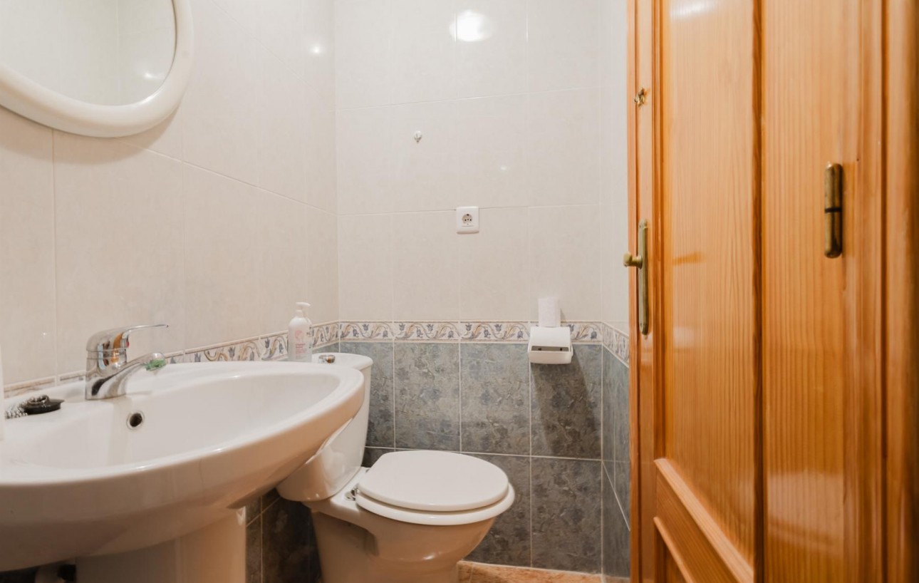 Revente - Appartement - Torrevieja - Centro
