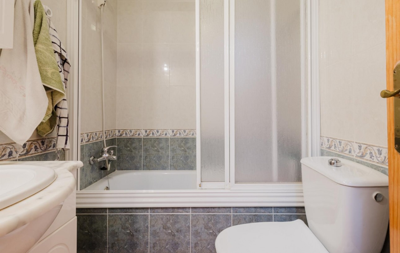 Revente - Appartement - Torrevieja - Centro