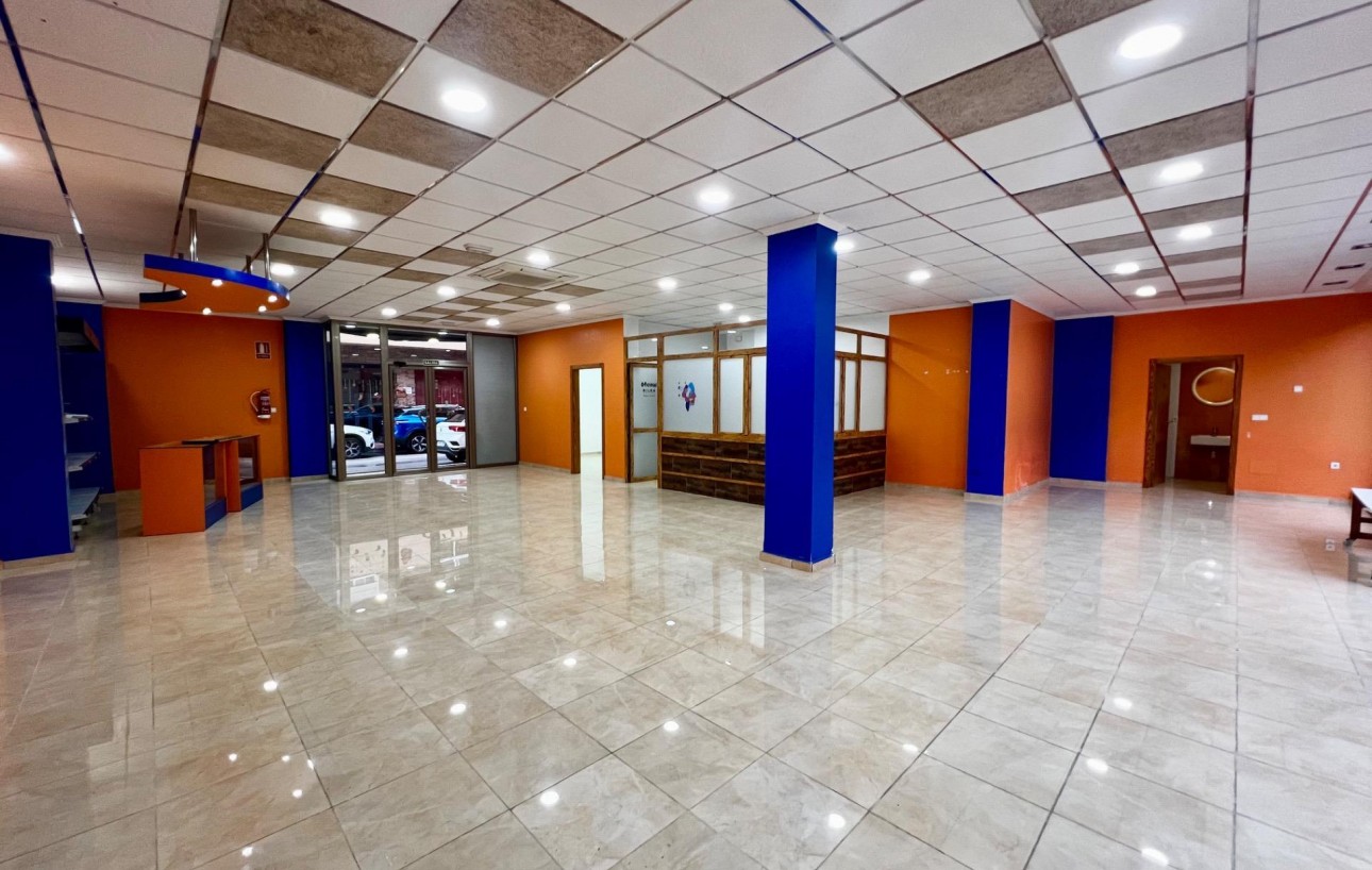 Venta - Local comercial - EL RAAL - El Raal