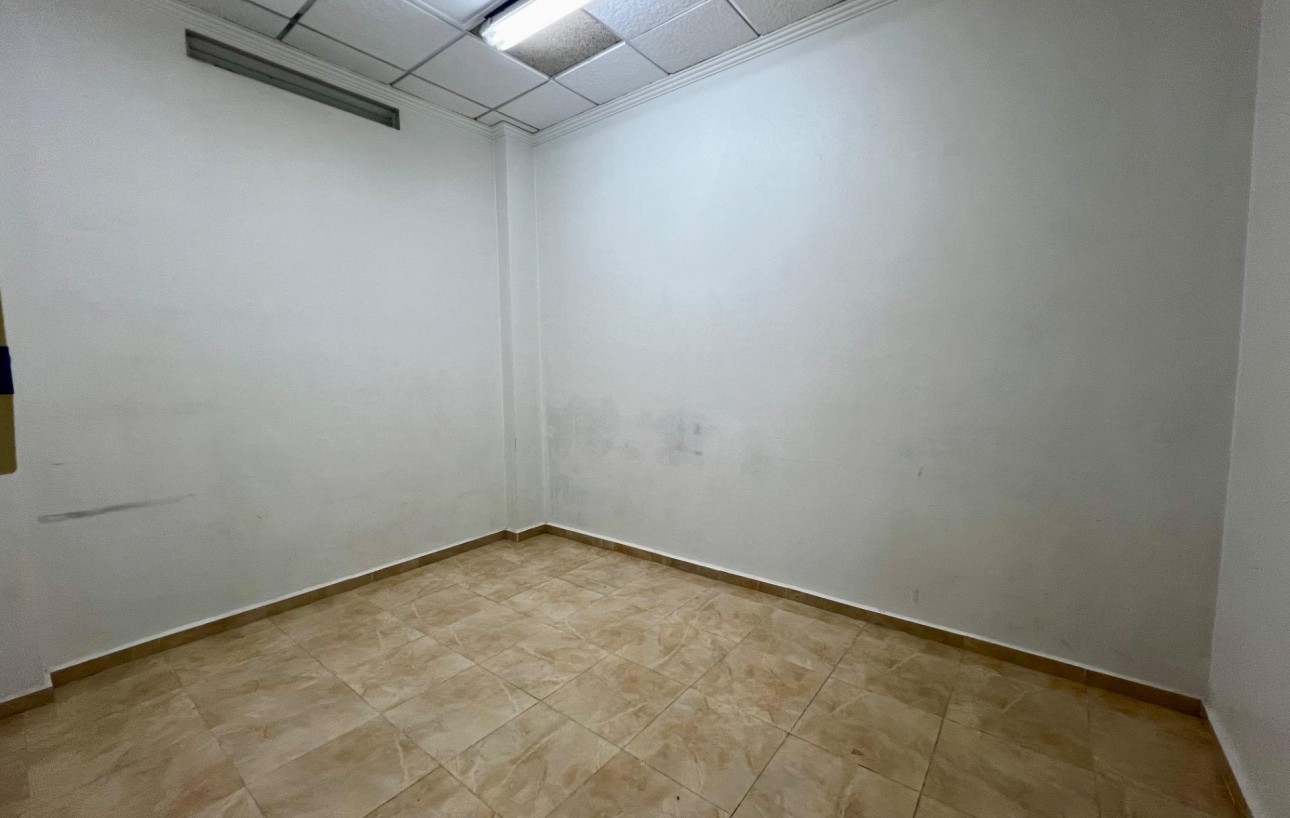 Venta - Local comercial - EL RAAL - El Raal