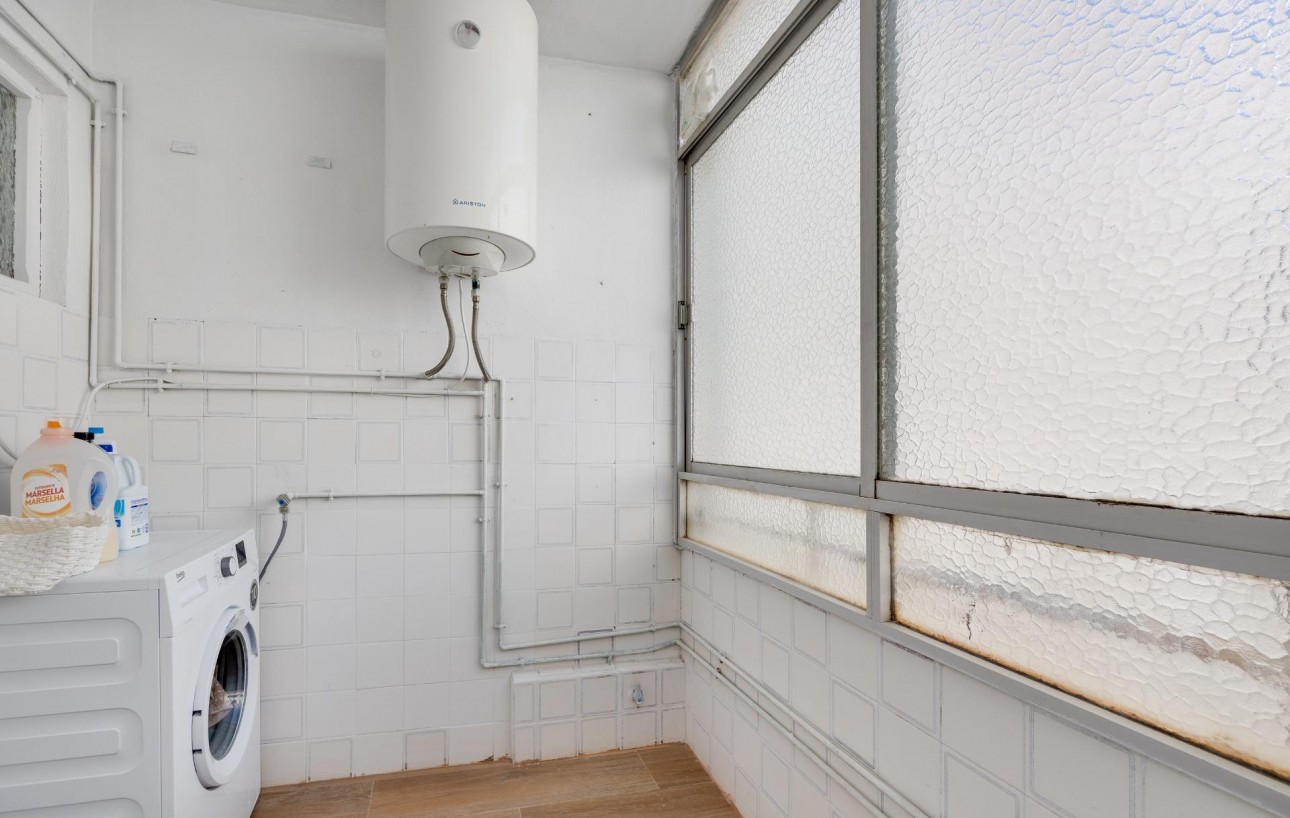 Resale - Lägenhet - Torrevieja - Centro