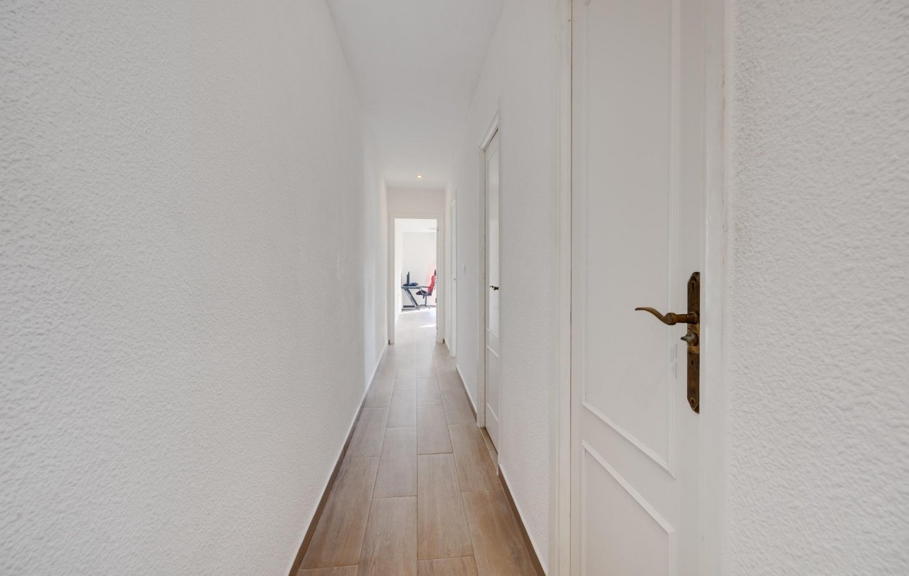 Resale - Lägenhet - Torrevieja - Centro