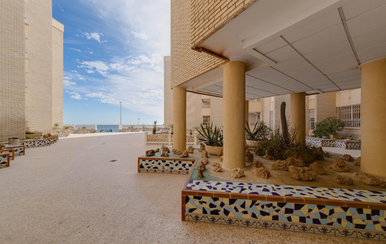 Resale - Lägenhet - Torrevieja - Centro