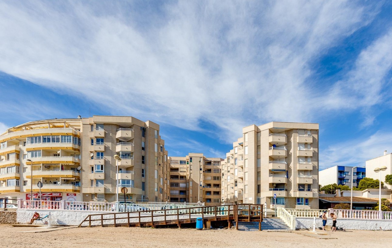 Resale - Lägenhet - Torrevieja - Centro