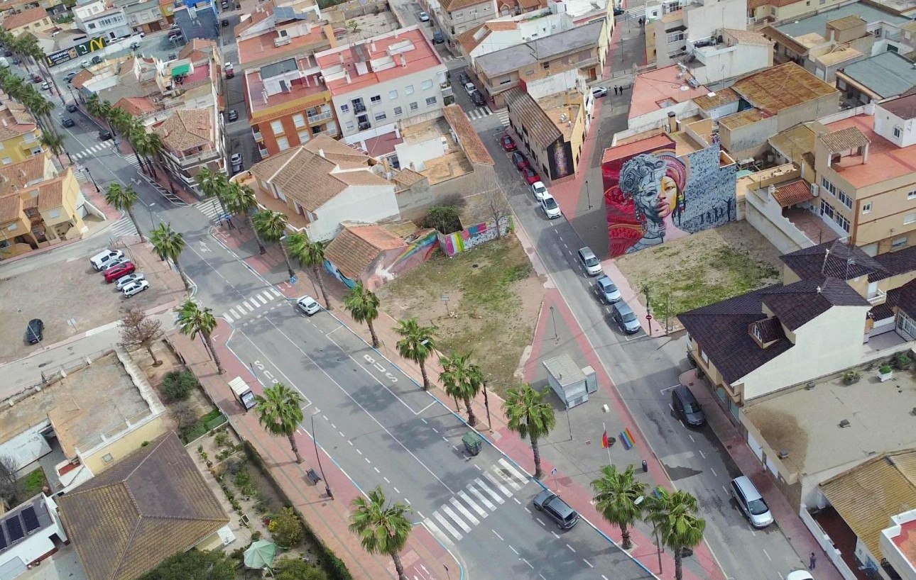 Resale - Solar - Los Alcázares - Centro