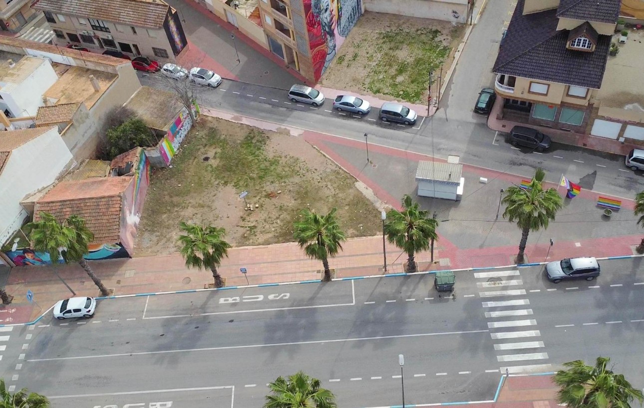 Resale - Solar - Los Alcázares - Centro