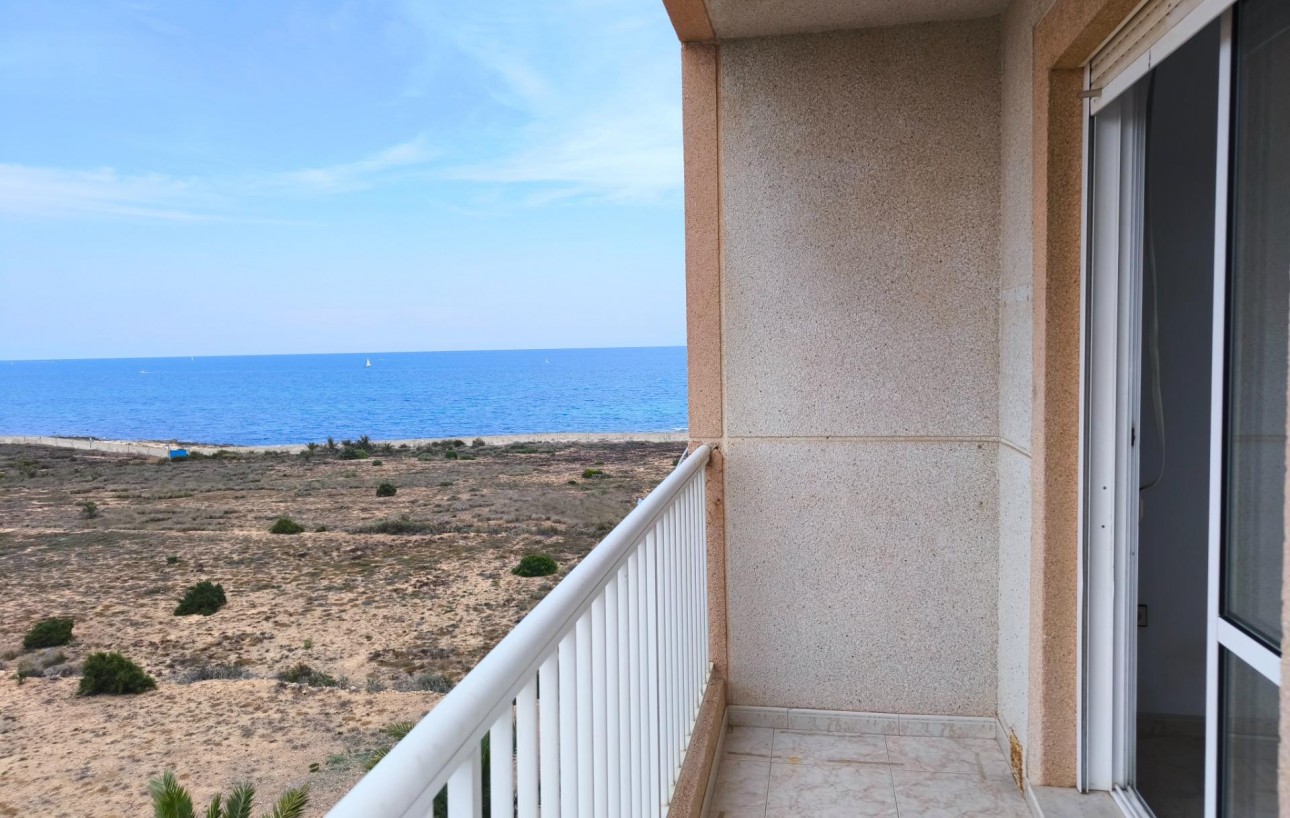 Resale - Lägenhet - Torrevieja - Punta prima