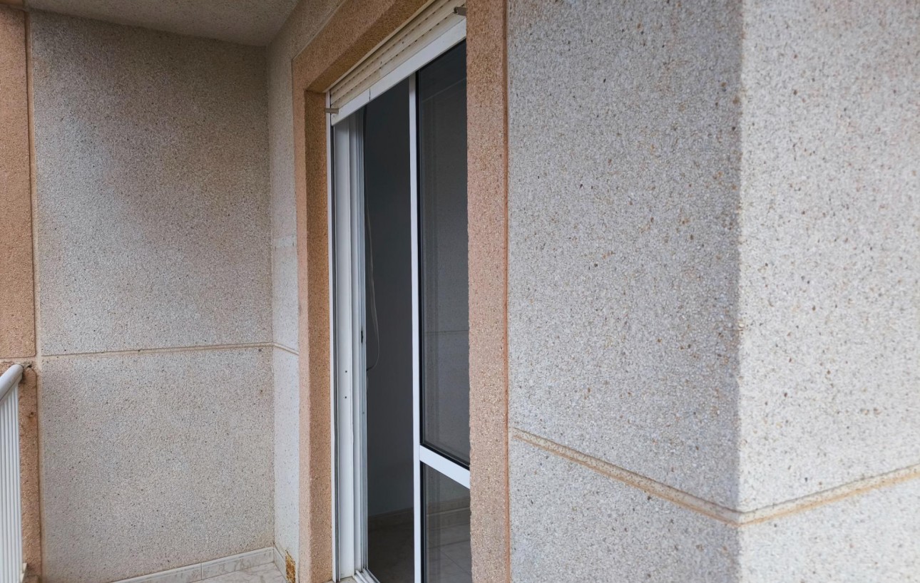 Resale - Lägenhet - Torrevieja - Punta prima