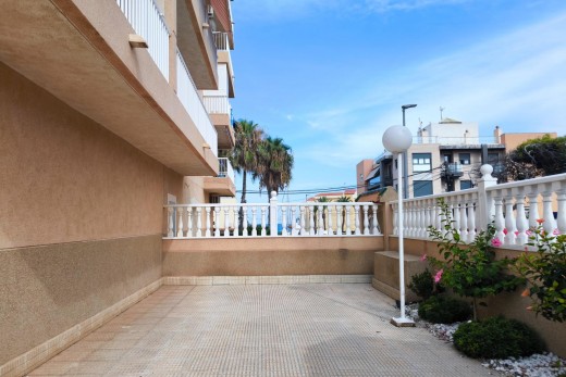 Resale - Lägenhet - Torrevieja - Punta prima