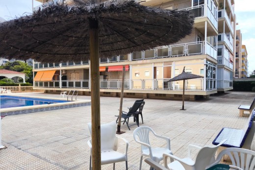 Resale - Lägenhet - Torrevieja - Punta prima