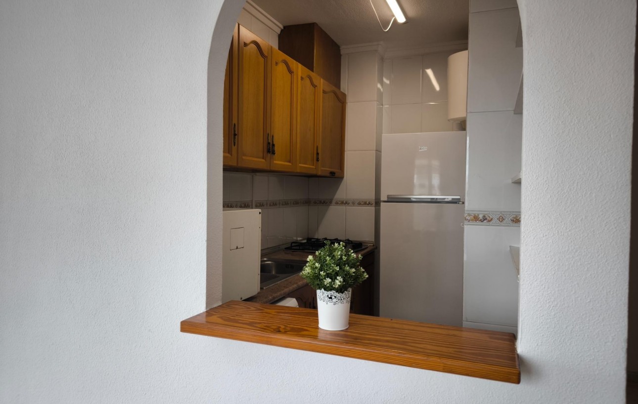 Resale - Lägenhet - Torrevieja - Punta prima