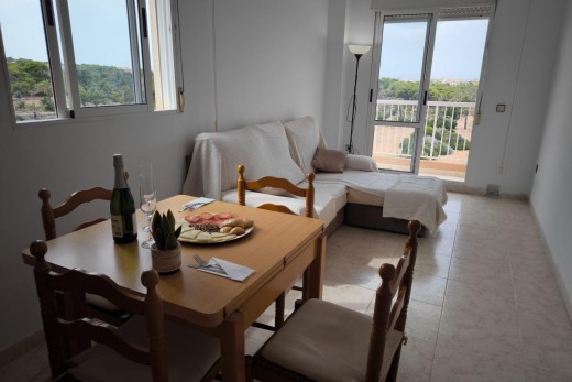 Resale - Lägenhet - Torrevieja - Punta prima