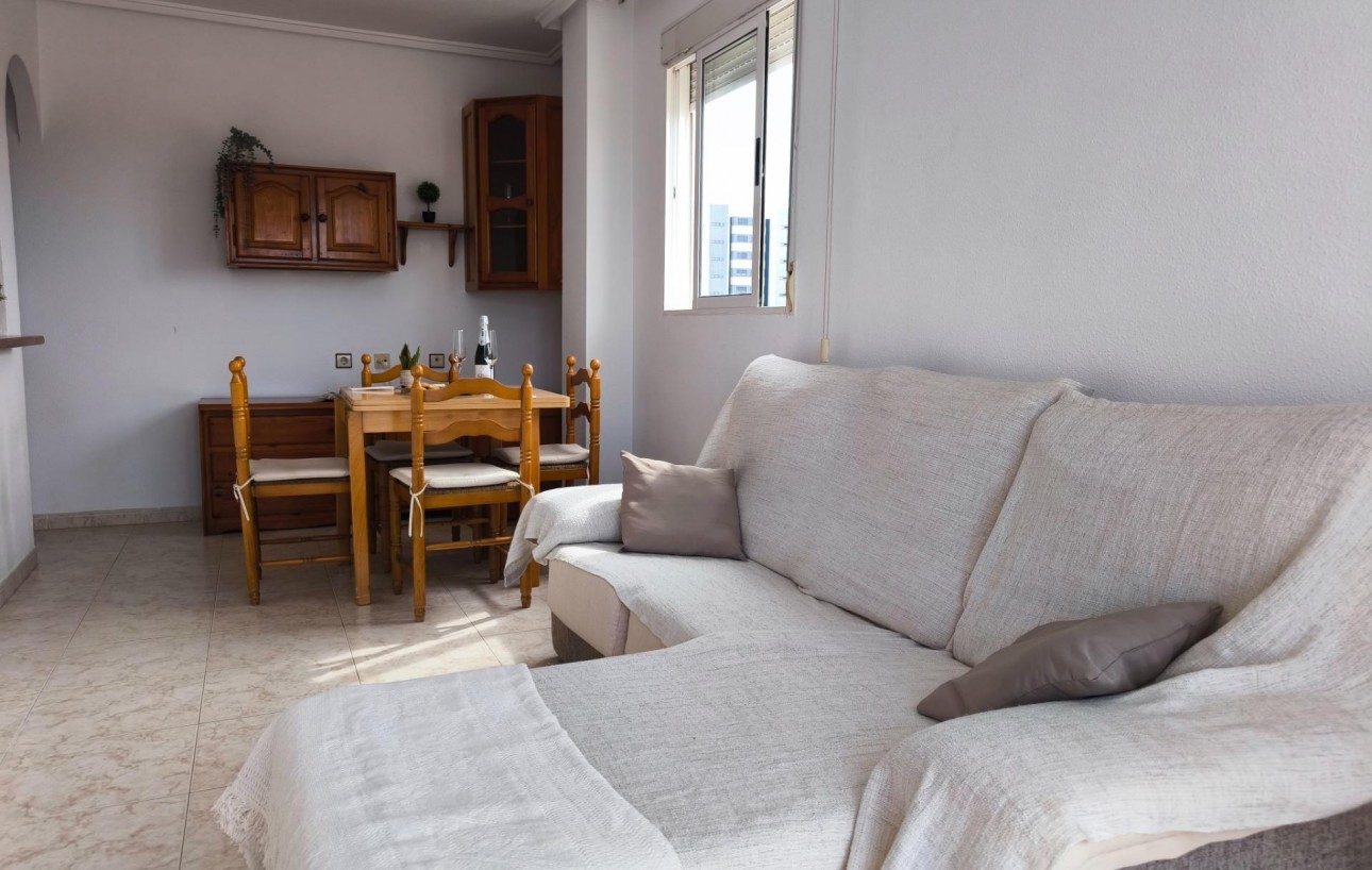 Resale - Lägenhet - Torrevieja - Punta prima