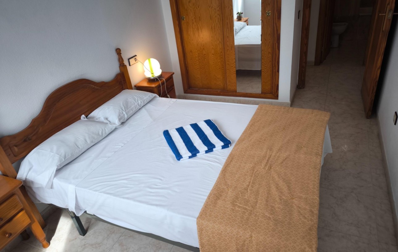 Resale - Lägenhet - Torrevieja - Punta prima