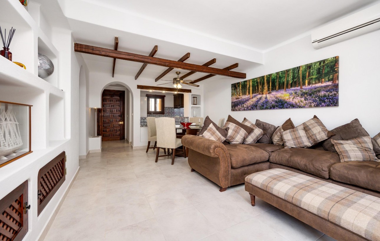 Resale - Lägenhet - Torrevieja - Los Frutales