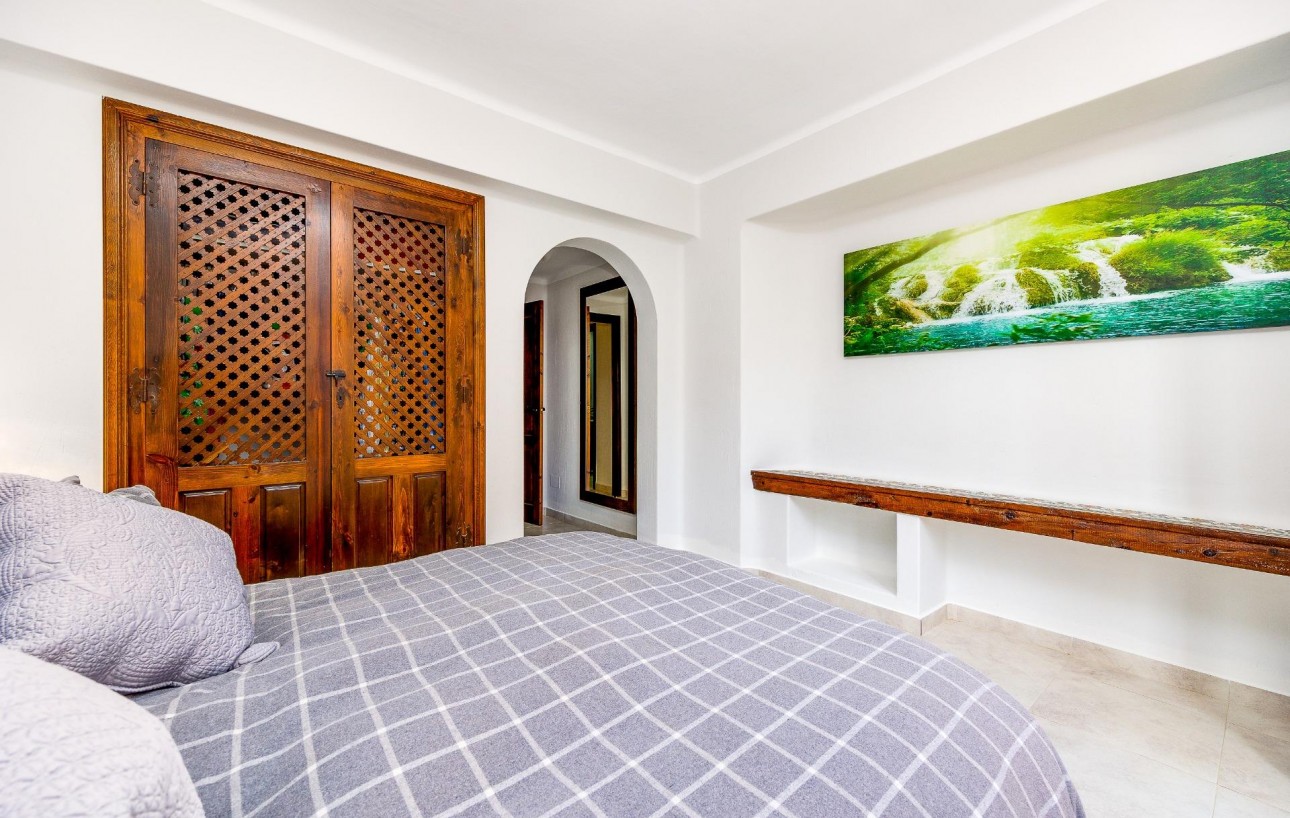 Resale - Lägenhet - Torrevieja - Los Frutales