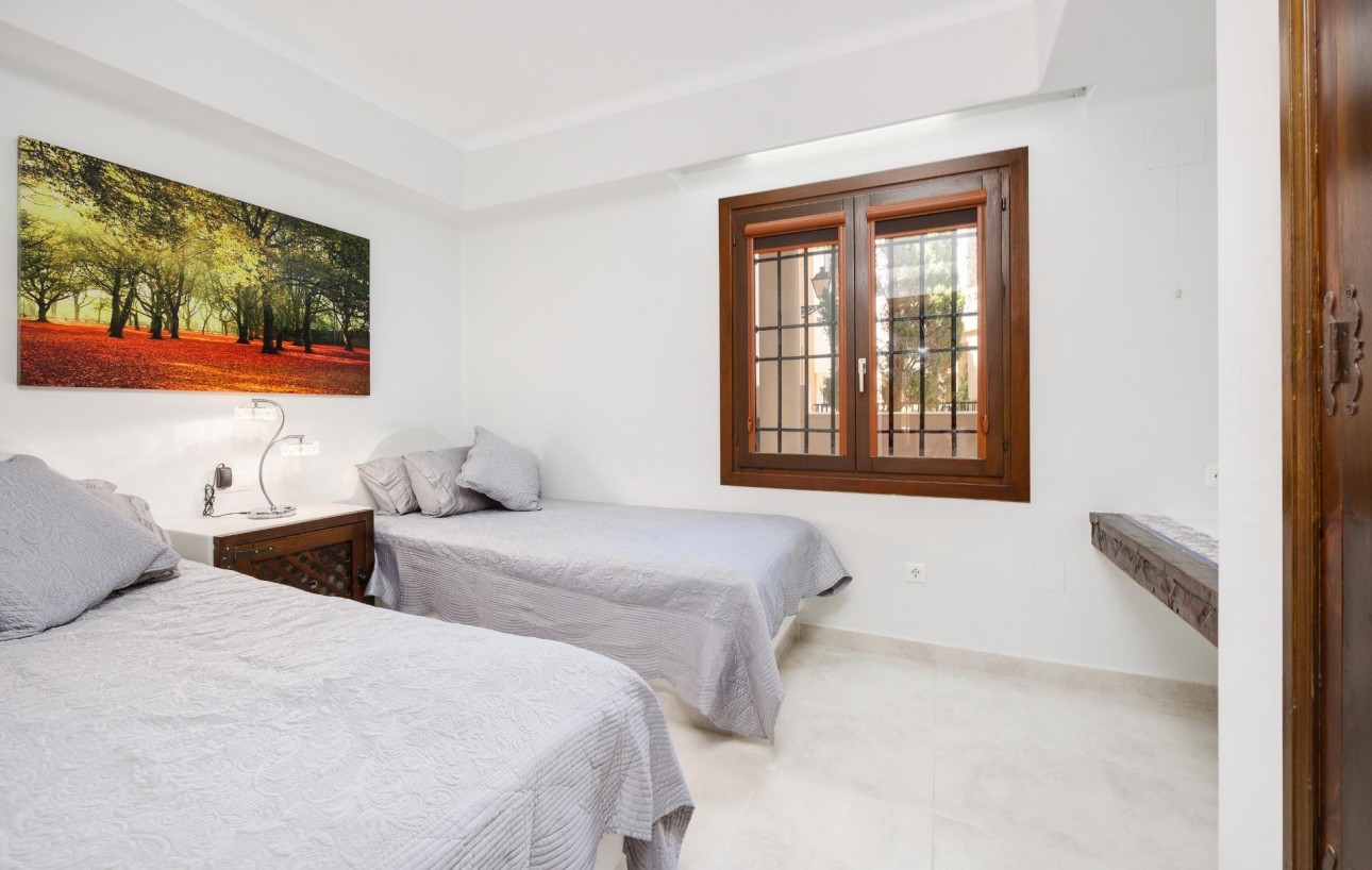 Resale - Lägenhet - Torrevieja - Los Frutales