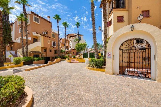 Resale - Lägenhet - Torrevieja - Los Frutales