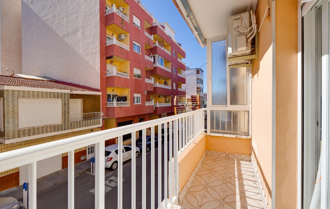 Resale - Lägenhet - Torrevieja - El molino