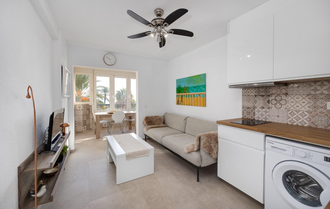 Resale - Lägenhet - Torrevieja - Cabo cervera