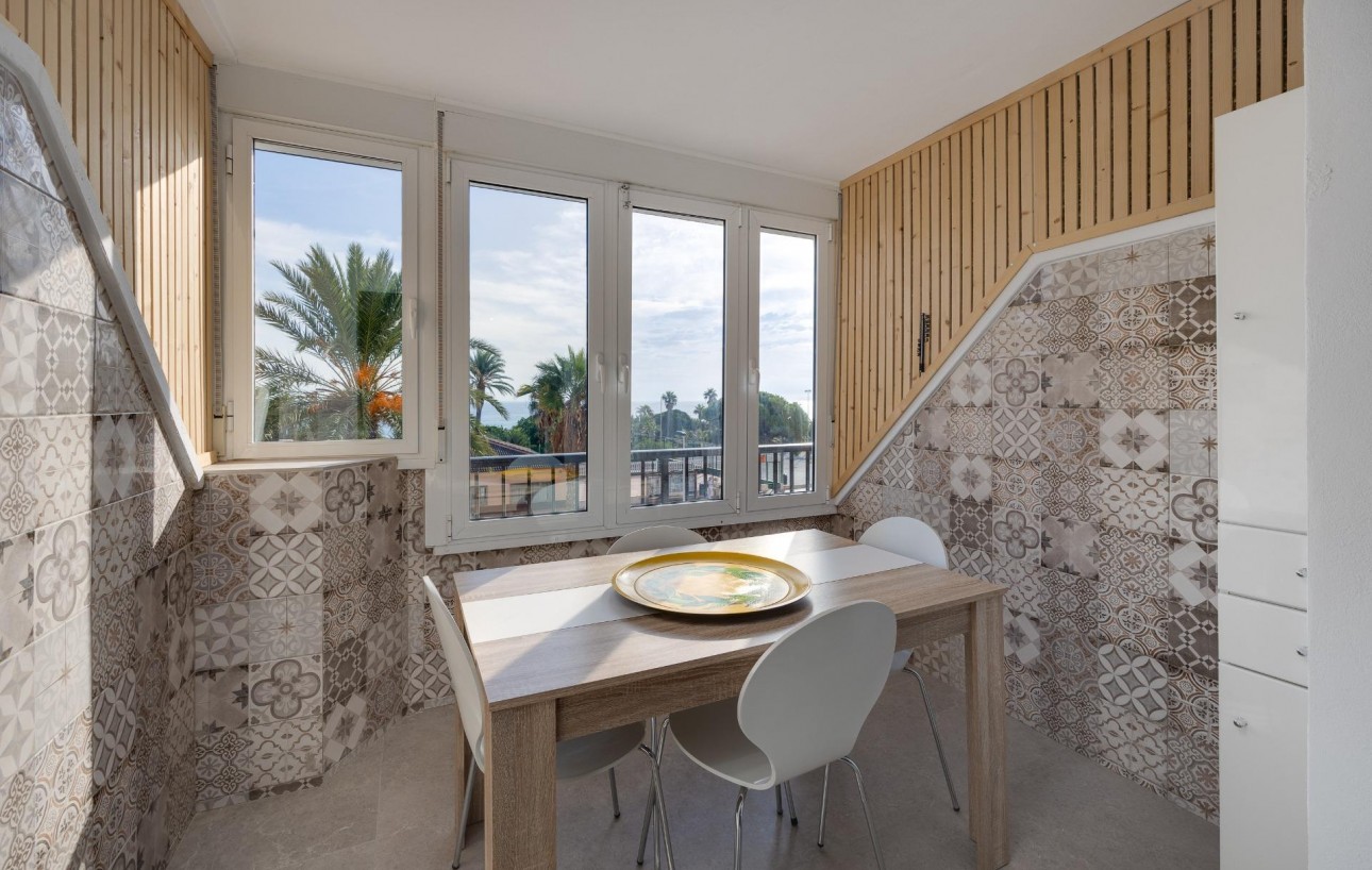 Resale - Lägenhet - Torrevieja - Cabo cervera