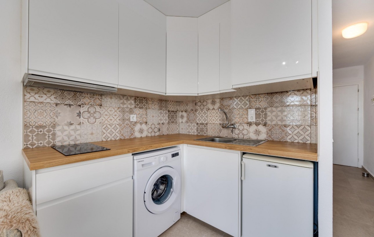 Resale - Lägenhet - Torrevieja - Cabo cervera