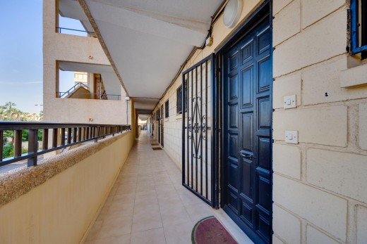 Resale - Lägenhet - Torrevieja - Cabo cervera