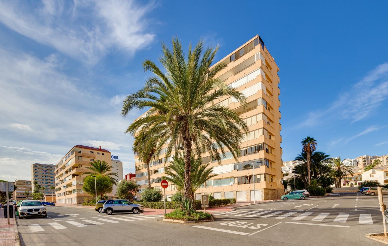 Resale - Lägenhet - Torrevieja - Cabo cervera