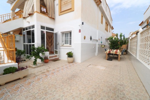 Resale - Bungalow Planta Baja - Torrevieja - Parque de las Naciones
