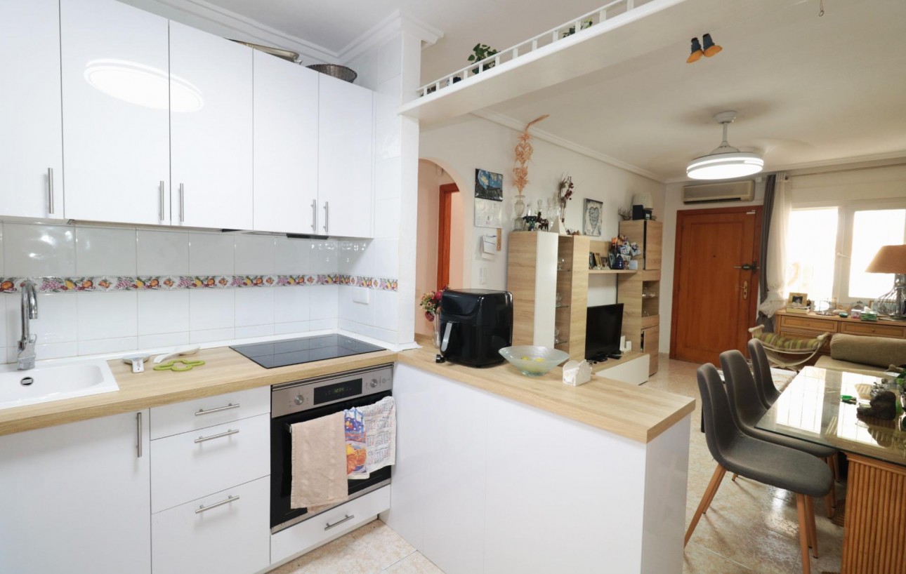 Resale - Bungalow Planta Baja - Torrevieja - Parque de las Naciones