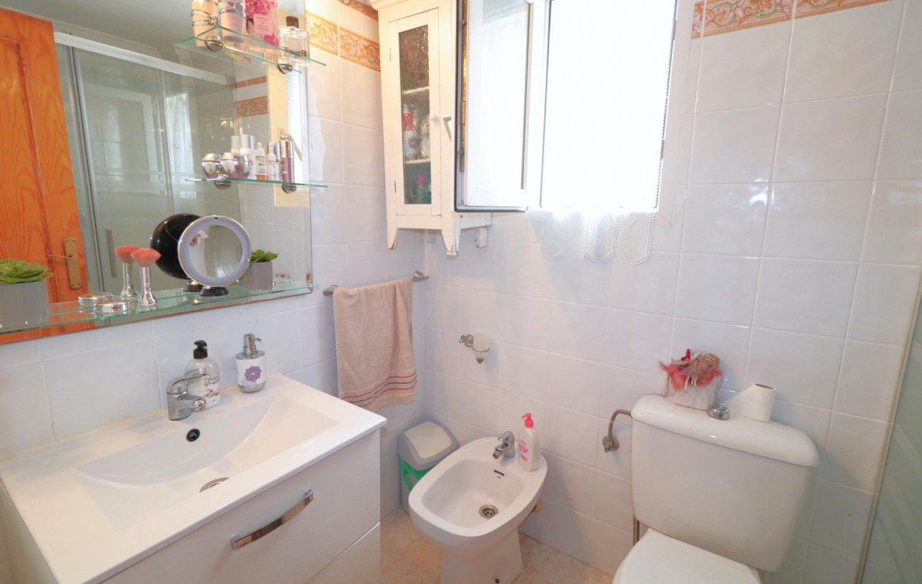 Resale - Bungalow Planta Baja - Torrevieja - Parque de las Naciones