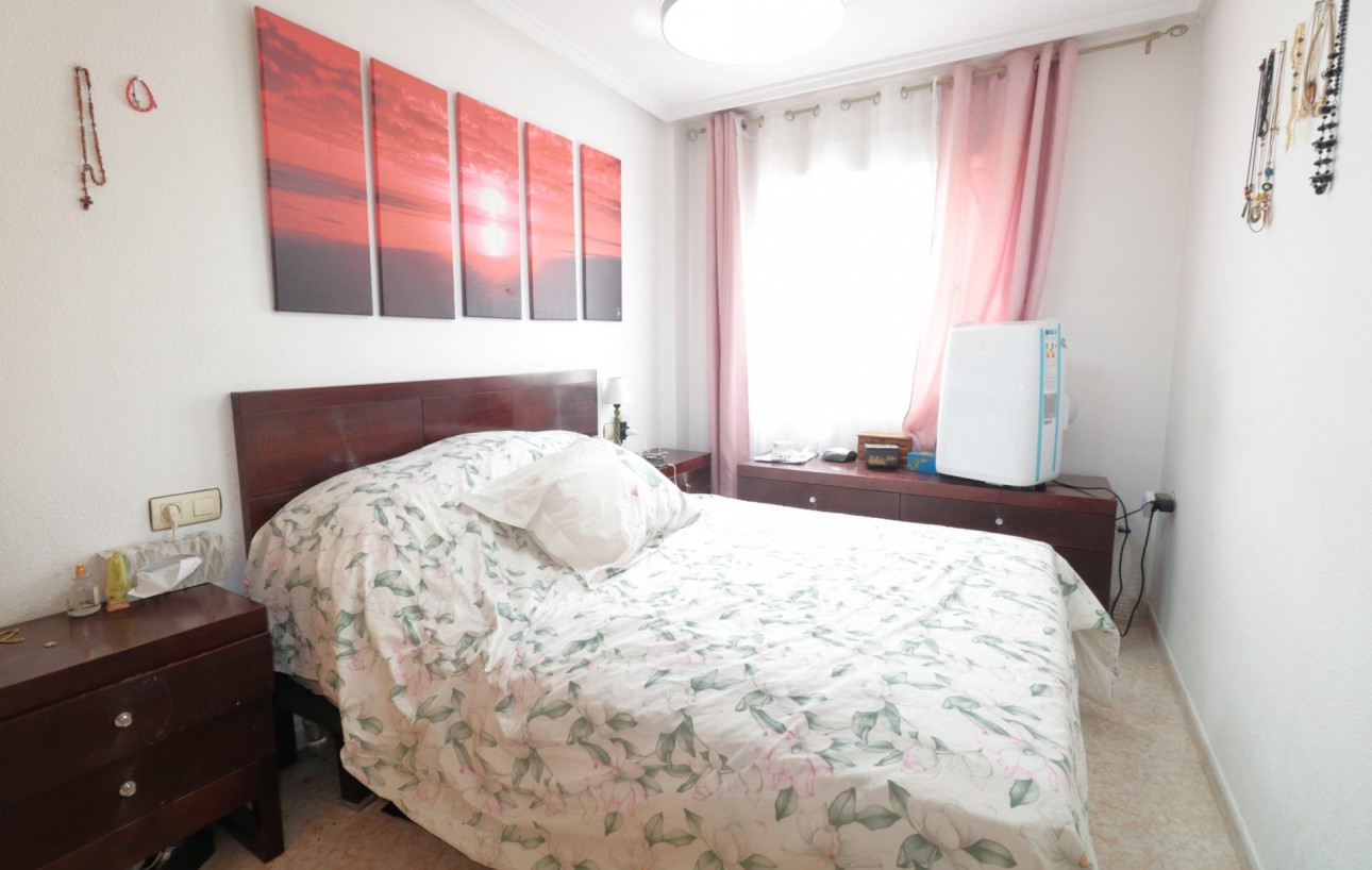 Resale - Bungalow Planta Baja - Torrevieja - Parque de las Naciones