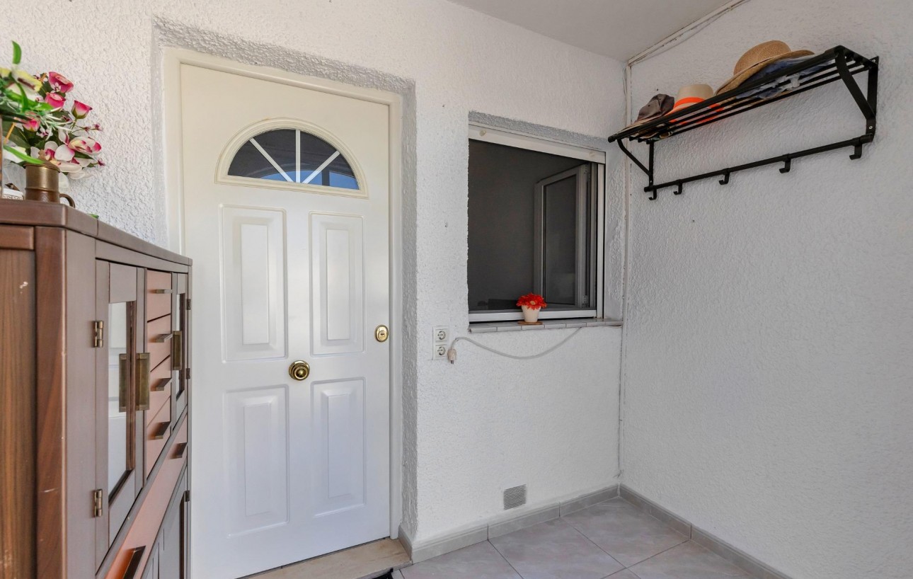 Resale - Bungalow Planta Baja - Torrevieja - El chaparral