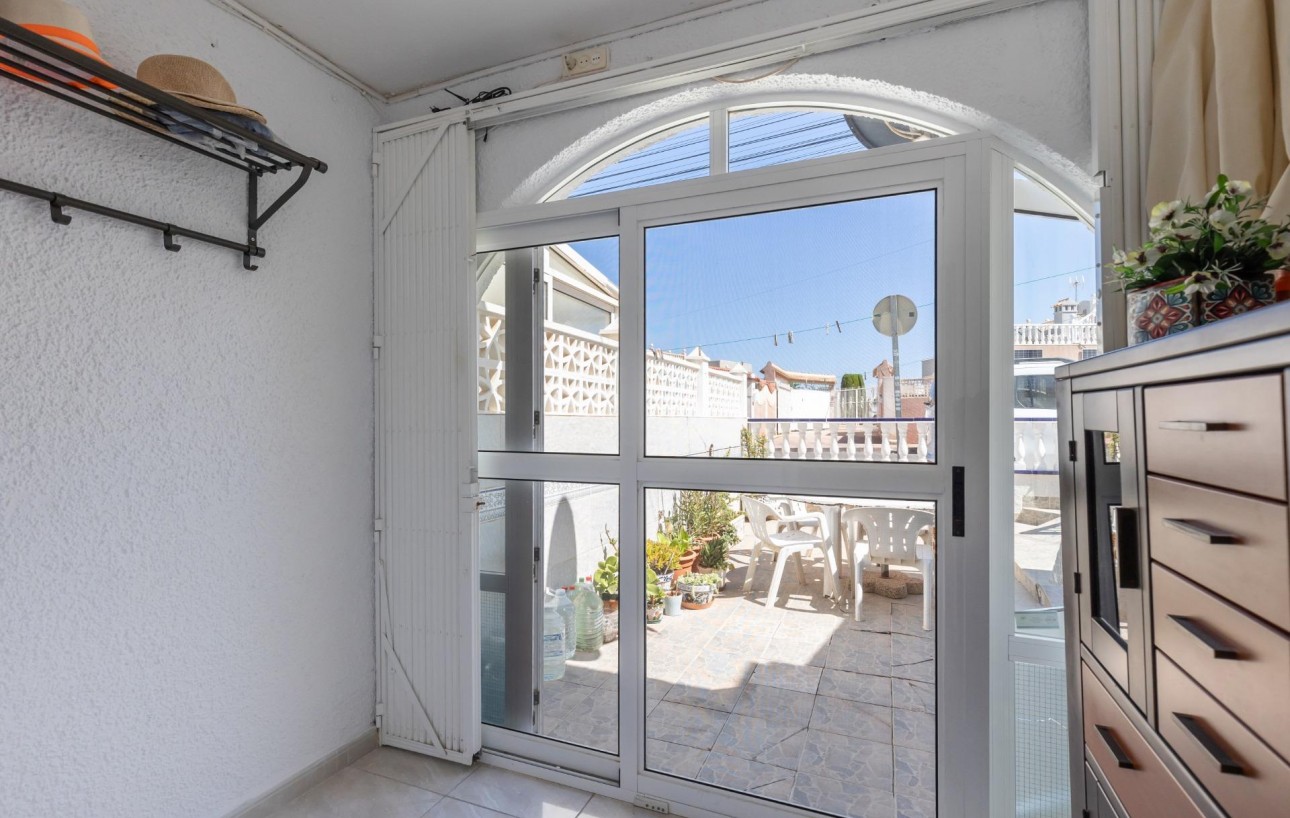 Resale - Bungalow Planta Baja - Torrevieja - El chaparral
