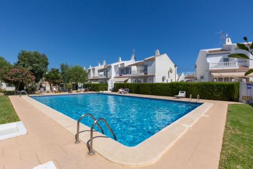 Resale - Bungalow Planta Baja - Torrevieja - El chaparral