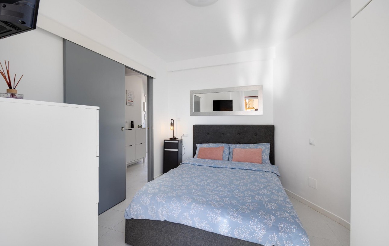 Resale - Lägenhet - Torrevieja - La Mata