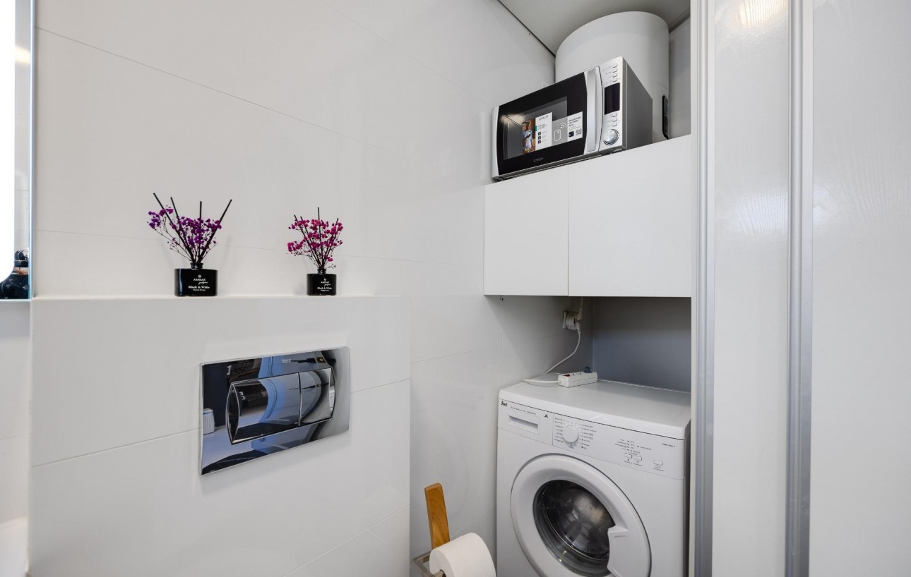 Resale - Lägenhet - Torrevieja - La Mata